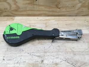 lot 166 image: Stinger Staple Gun