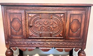 lot 9 image: Antique Barque Renaissance Style Walnut Buffet  Server