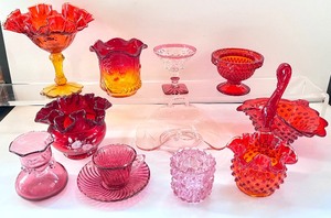 lot 68 image: Vintage Red, Pink and Orange Glassware