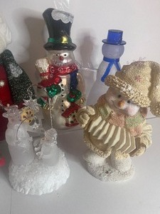 lot 180 image: Christmas Snowman Lot