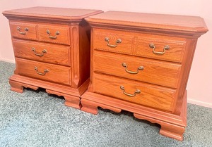 lot 172 image: Pair of Oak Nightstands