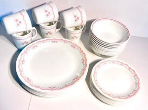 lot 133 image: Corelle Lorraine Design Dishes