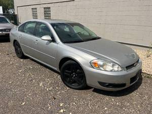 lot 2 image: 2006 Chevrolet Impala LTZ