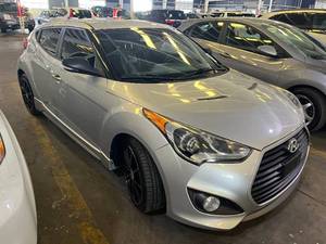 lot 4 image: 2013 Hyundai Velostar Turbo