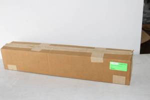 lot 90 image: New in Open Box Pair of Innovox Flex Select Series Pro Audio Flat Panel Soundbar Sound Bar Speakers