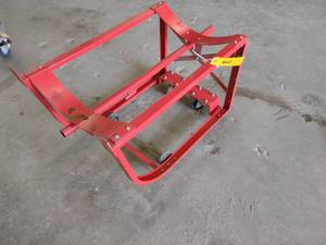 lot 60 image: Barrel Cart...