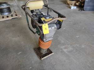 lot 41 image: Mikasa Model MT75HS Jumping Jack, W...