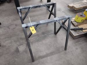 lot 72 image: Heavy Duty Steel Saw Horses, 28.5 ...