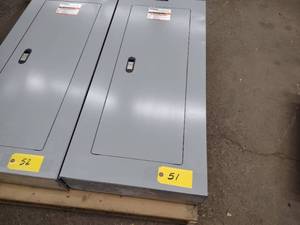 lot 51 image: Siemens P2 Panel Box, 480 Volt, 3 p...