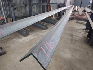 lot 116 image: Steel Angle, 3x3x14x20...