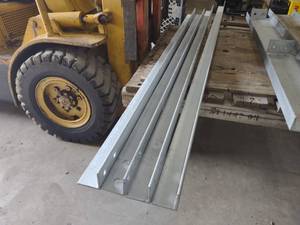 lot 159 image: (4) Galvanized Angles, 3x3x14x120...