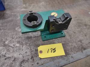 lot 175 image: Tool Holder Setting Fixture, 30 Tap...