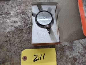 lot 211 image: Mitutoyo Dial Indicator, .0005...