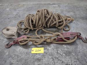 lot 224 image: Block & Tackle with Rope...