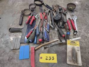 lot 233 image: Assorted Tools...