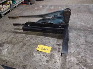 lot 236 image: Roper 14 Punch with Custom Stand...