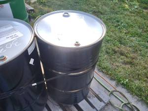 lot 304 image: Shell Tellus S2MX46 Industrial Hydr...