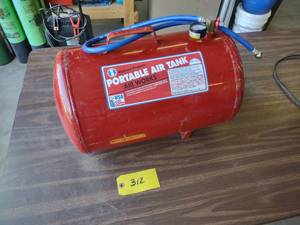 lot 312 image: Portable Air Tank (This Item Is Loc...