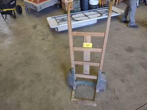 lot 320 image: Nutting 2-Wheel Hand Truck (This It...