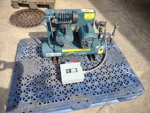lot 329 image: C-Aire 1 hp. Air Compressor, 1 Phas...