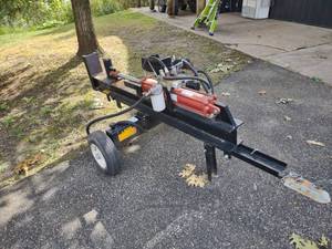 lot 20B image: Northern Log Splitter, HorizontalV...