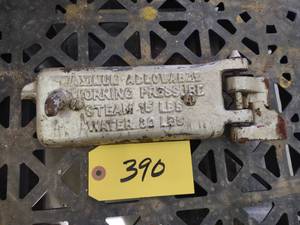 lot 390 image: Radiant Cast Iron Boiler Door, 8.5x...