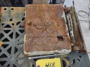 lot 418 image: Arco Cast Iron Boiler Door, 10x12 (...