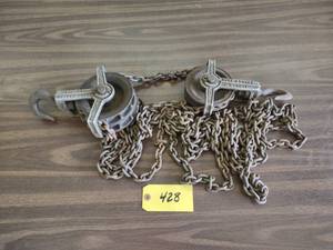 lot 428 image: Timkin Roller Hook Chain Hoist, 100...