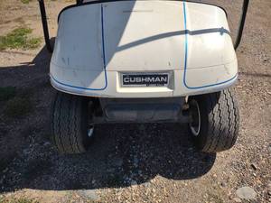lot 5 image: Cushman EZ-GO TXT Yard Cart, 36 Vol...
