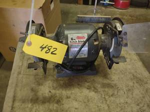 lot 482 image: Collins 6 Bench Grinder (This Item...