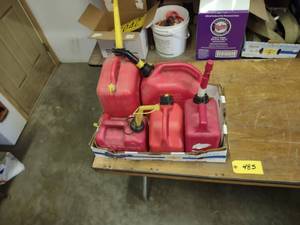 lot 485 image: (5) Gas Cans (This Itemis Located i...