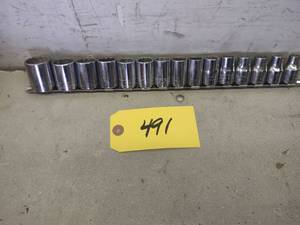 lot 491 image: Craftsman 12 Metric Sockets, 9-20...
