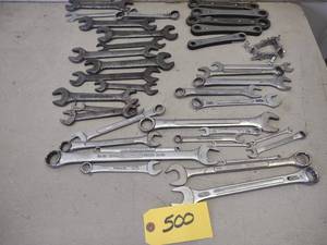 lot 500 image: Assorted Wrenches...