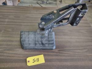 lot 518 image: Ford Pickup Rear Corner Step...