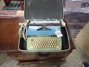 Vintage Typewriter