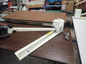 Mercier Long Hand Sealer