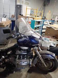 1999 Honda Valkrie - parts bike - Vintage Collector - Make a bobber out of it