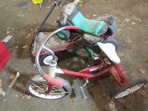 Vintage Childrens Outdoor Items