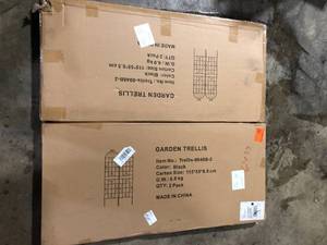 Lot of Tunearary 7.2 ft. Black Outdoor Metal Rustproof Garden Trellis, (2-Pack)  Customer Returns See Pictures