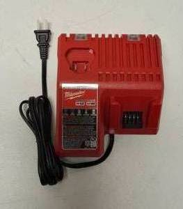 Milwaukee  Multi-Voltage Charger for Milwaukee Batteries M18 & M12 - New (Charger Only)