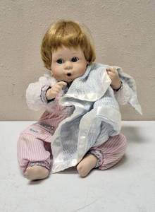 Danbury Mint  Vintage Amy Thumb Sucking Porcelain Doll with Blanket - 9 Sitting