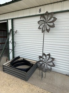 lot 33 image: Misc Yard Decor & Raised Flower Bed