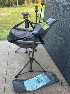 lot 17 image: Rio Swinging Hammock Chair