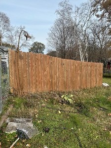 lot 38 image: 7 Cedar Tone Fence Panels - Approx 10 x 7 70 L.F. Green Treated 2x4s and Cedar Tone Green Treated
