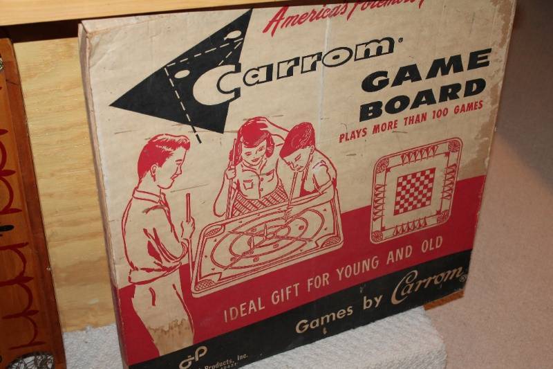 lot 85 image: Vintage Carrom Game Board Set