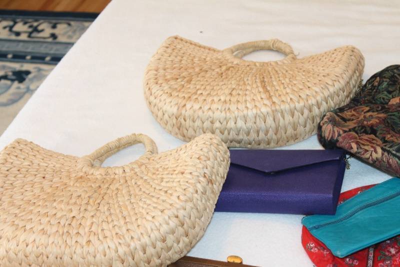 lot 25 image: Assorted Handbags and Accessories Lot
