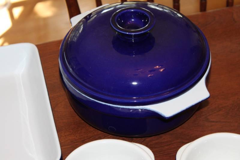 lot 9-36 image: Emile Henry Blue and White Ceramic Bakeware Set