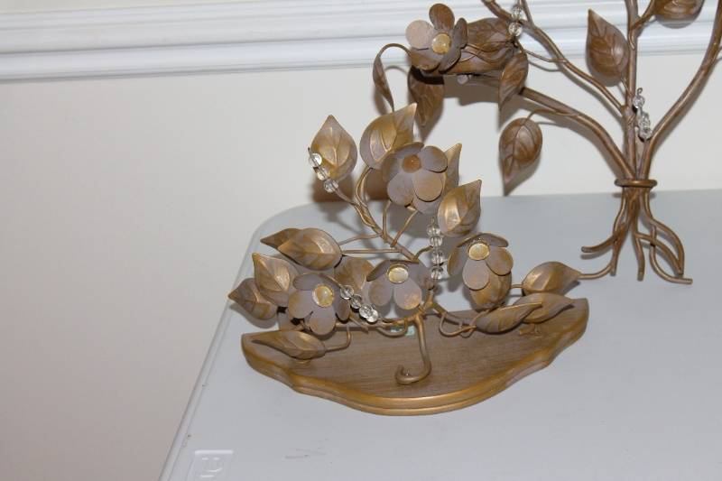 lot 44 image: Set of PartyLite Metal Wall Sconces - Floral Design
