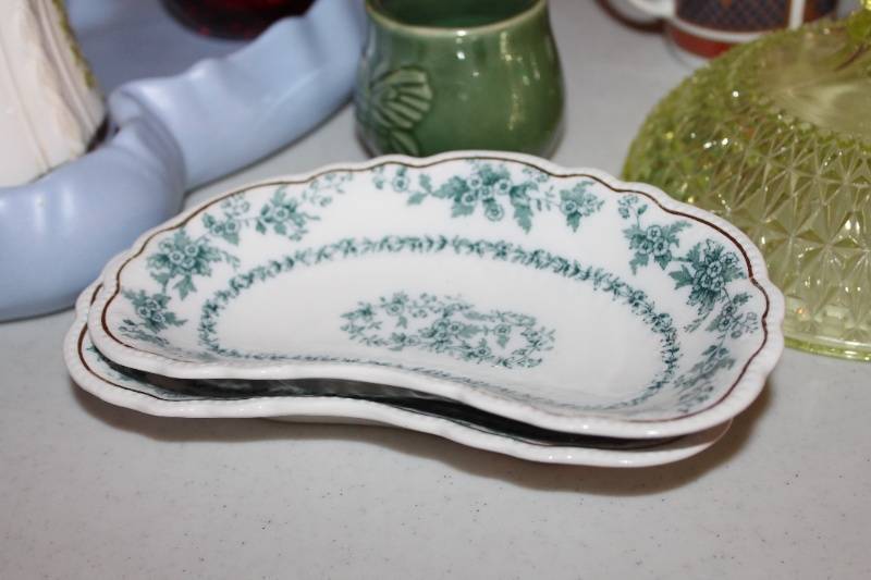lot 104 image: Assorted Decorative Dishware and Glassware Collection
