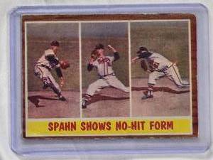 lot 718 image: Warren Spahn 1962 Topps #312 Vintage Baseball Card